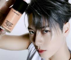 97-letnia Iris Apfel podpisała kontrakt z agencją modelek