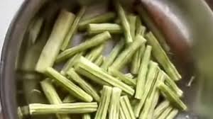 Kawalan ng gana sa pagkain. Bunga Ng Malunggay Health Benefits Market Manila Young Malunggay Seed Pods Vegetables Miracle Tree Of The Philippines