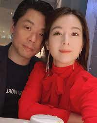 緊急送醫後，醫生指她血糖太低，還好及時送醫，否則真的有可能送命。 今《東網》則報導，苟芸慧與老公感情轉淡，加上男方無意當爸爸，兩人陷入冷戰。 苟芸慧人美氣質佳。 （圖／翻攝自joyfulck ig）. Og Bmsprdqkwtm