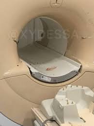 В частной клинике одессы инвалид проигнорировал требования медиков о соблюдении правил техники безопасности, и пока сотрудники не видели, открыл дверь и заехал в кабинет с. V Odesse Pacienta Zasosalo V Kapsulu Mrt Vmeste S Invalidnym Kreslom Novosti Na Kp Ua