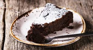 Ricetta torta vegana al cioccolato. Torta Vegana Al Cioccolato Senza Burro E Uova Un Dolce Morbido E Gustosissimo Con Sole 120 Calorie