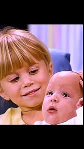 aww 🥺 Michelle holding her baby cousin for the first time ❤️, tv show:  full house, season 5 episode 11, “Nicky and/or Alex, Ashley Olsen as  Michelle Tanner, Kevin and Daniel Renteria as baby Nicky and ...