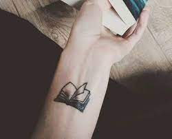 Erkek Bilek Dovmeleri Book Wrist Tattoos For Men Bilek Dovmeleri Dovme Kitap Dovmesi