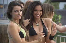 100% free to use on web, ios and android. Im Vorfeld Des Motogp Katalonien Bringen Sich Schon Mal Die Grid Girls In Montmelo Auf Der Rennstrecke Circuit De Barcelona Catalunya In Stellung Stuttgarter Nachrichten