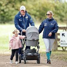Their second daughter, lena was born in june 2018. Video Royale Babynews Bei Zara Und Mike Tindall Es Ist Ein Brigitte De