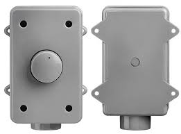The transmitter communicates to another major component in the high level block diagram: 300w Resistor Outdoor Volume Control Outdoor Speaker Depot