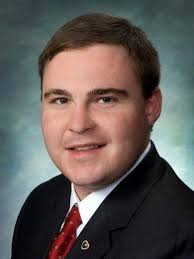 Webb to withdraw from Doña County probate judge race