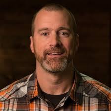 Daniel Szy's Instagram, Twitter & Facebook