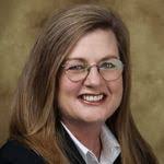 Beth Rish's Instagram, Twitter & Facebook