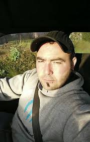 Ivan Robledo Salas (@robledo_salas)