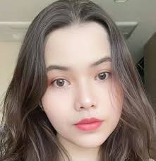 Please help! Which color paint goes best with the gray carpet?