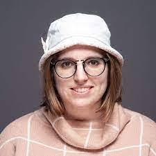 Veronica Spearman's Instagram, Twitter & Facebook