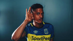 Ligue 1 star touted for billiat partnership. Transfer News The Latest Rumours From Kaizer Chiefs Orlando Pirates Sundowns And All Psl Teams Goal Com