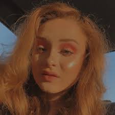 Savannah Stewart's Instagram, Twitter & Facebook