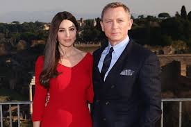 Daniel craig, christoph waltz, léa seydoux, ben whishaw, naomie harris, dave bautista, monica bellucci and ralph fiennes. James Bond Star Daniel Craig Wants Monica Bellucci As Leading Lady For Next 007 Film Even Thought She Ll Be 55 Mirror Online