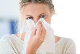 10 Choses Que L On Ignore Sur Le Rhume Deboucher Le Nez Nez Qui Coule Soigner Un Rhume