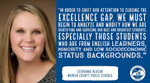 Julie Adams (@JulieAdams923)