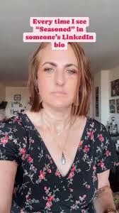 Beth Rowan's Instagram, Twitter & Facebook