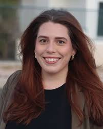 Natalie Upton's Instagram, Twitter & Facebook