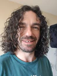 Prints stick to the bed hard to remove any suggestions