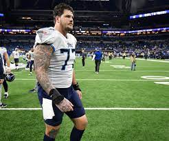 Taylor lewan with the tennessee titans in 2018. Titans Taylor Lewan Fires Back At Redskins Josh Norman