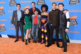 Sean Ryan Fox And Jace Norman Photos Photos Nickelodeon S 2018 Kids Choice Awards Red Carpet In 2020 Nickelodeon Kids Awards Henry Danger Nickelodeon