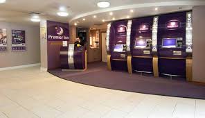 O premier inn london euston está convenientemente localizado para viajantes de negócios e de lazer; Hotels In Euston London Euston Station Premier Inn