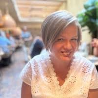 Raquel Ferrer Ramón Email & Phone Number