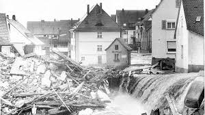 Over 100,000 english translations of german words and phrases. Katastrophe Von Katzwang Die Lehren Aus Dem Dammbruch Katzwang Nordbayern