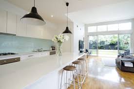 These wipeable surfaces are placed on the wall behind the hob and/or sink in order to catch any water or food debris that splashes up while cooking, therefore preventing the walls from getting dirty, stained, or. Splashbacks Metro Performance Glass New Zealand