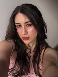 wearing black out of respect bc i murdered that p*ssy (fill in the missing  letter 😏)