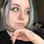 Chenoa White's Instagram, Twitter & Facebook