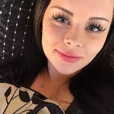 Cassandra Cottrell's Instagram, Twitter & Facebook