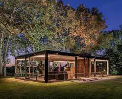 The numbers of the address are made of aluminium and are placed on the wooden sidings. A Historical Look At Philip Johnson S Glass House