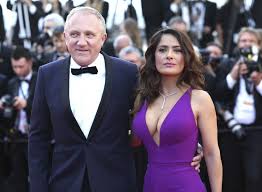 Maybe you would like to learn more about one of these? French Tycoons Show Competitive Streak Over Notre Dame Aid Taiwan News 2019 04 16 23 40 47