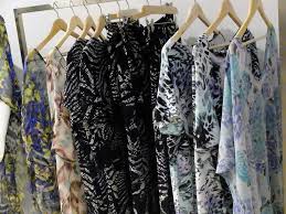 Trova una vasta selezione di costumi da bagno a prezzi vantaggiosi su ebay. Dove Comprare Costumi Da Bagno Da Donna A Milano