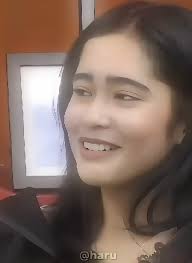 Girl Talks about Eliza