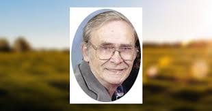 Audrey Everett's Instagram, Twitter & Facebook