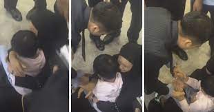 Jennifer le wong fu / wong fu is crowdfunding firs. Netizens Outraged At Father Who Snatched His Son Away From The Mother