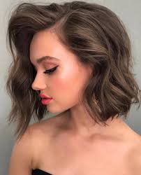 voluminous bob 👆👆👆 yes, please! @borisboriswho •⁣ •⁣ •⁣ #hairgoals  #hairdressermagic #salonlife #hairtrends #hairdresser #haireducation  #hairoftheday #licensedtocreate #imallaboutdahair #hairinspo #hairartist  #stylistssupportingstylists ...