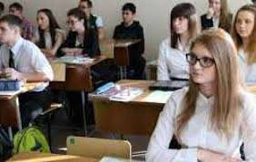 Varianty Kuda Mozhno Postupit I Pojti Uchitsya Devushke Posle 10 Klassa V 2019 Godu