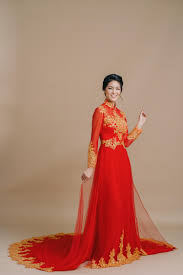 Traditional Vietnamese Wedding Dress | Red and Gold AO Dai