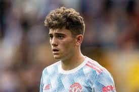 He made his senior wales debut in november 2018, having previously represented the nation at various youth levels. Ullbq35rj9vhsm
