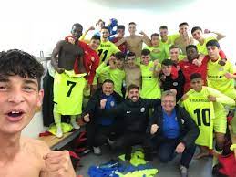 Tudo sobre o clube sv wehen u19 () ➤ plantel atual com valores de mercado ➤ transferências ➤ rumores ➤ estatísticas dos jogadores ➤ calendário ➤ notícias. U16 Siegt Bei Rot Weiss Ffm Sv Wehen Wiesbaden Facebook