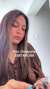 Arianna Bauer's Instagram, Twitter & Facebook