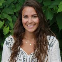 Dana Defrain's Instagram, Twitter & Facebook