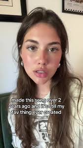 Cecelia Bishop's Instagram, Twitter & Facebook