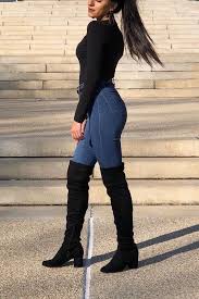 Black Boots With Jeans Women 33 Perfect Winter Outfits Ideas For Knee High Boots Perfect Winter Outfit Black Boots Outfit Fall Winter Fashion Outfits