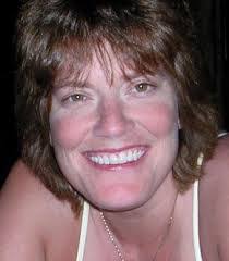 Lisa Beringer's Instagram, Twitter & Facebook