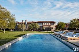 As we all know, kourtney kardashian's house design has been in the public eye since ever. Kourtney Kardashian Dream Home Swimming Pool